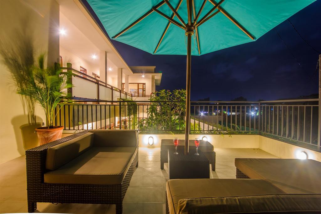 Villa Tepi Sungai Legian Habitación foto
